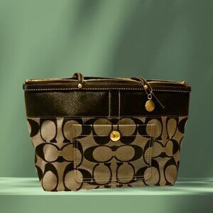 Signature Coach Tote